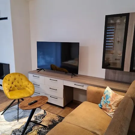 Veka-hotel Ovruc Apartament *