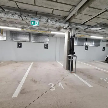 Veka-hotel Ovruc Apartament *